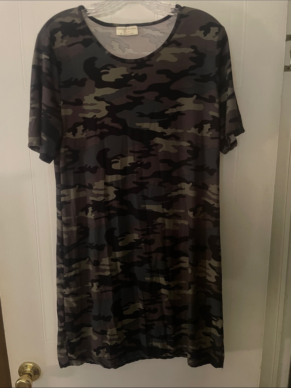 Bobbie Brooks Men's Short-Sleeve Camo Tee in Olive and Gray